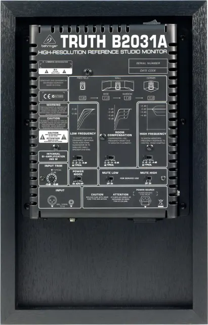 Студийный монитор Behringer B2031A