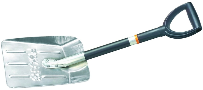 Лопата FISKARS 1000740 для уборки снега