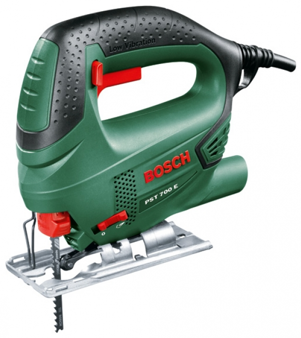 Лобзик BOSCH PST 700 E 06033A0020