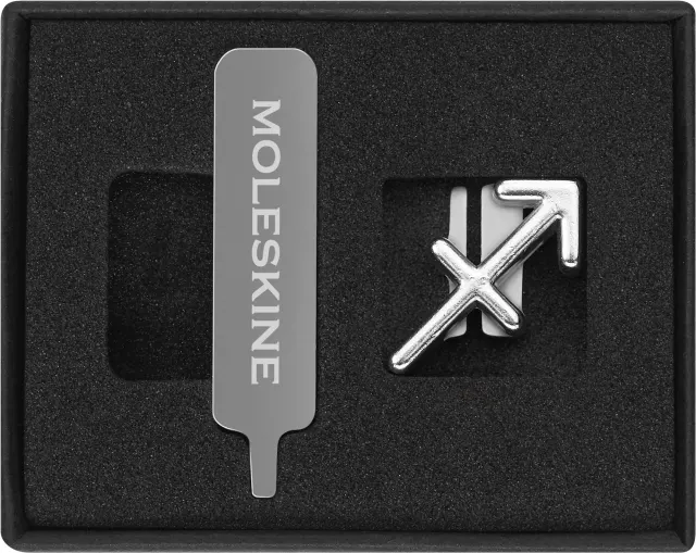 Шильд-символ Moleskine PINSAGITTARIUSSILV