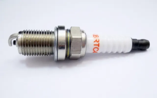 Свеча зажигания для 4-х тактной техники IGP K6RTC