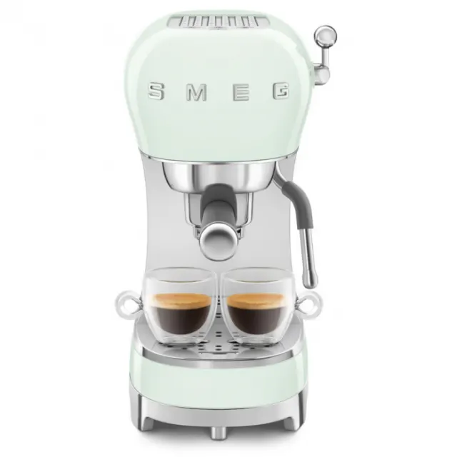 Рожковая эспрессо кофемашина SMEG ECF02PGEU