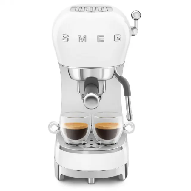 Рожковая эспрессо кофемашина SMEG ECF02WHEU