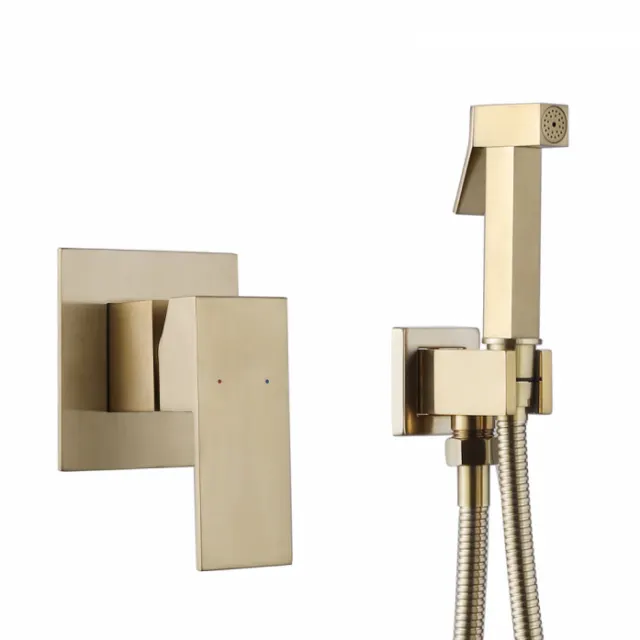 Смеситель с гигиеническим душем Abber Daheim AF8225G золото матовое