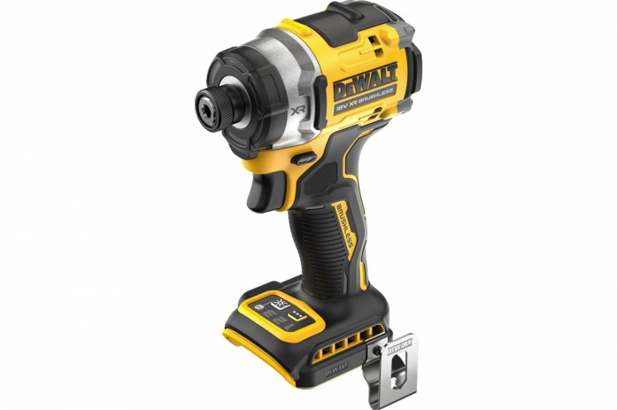 Аккумуляторный шуруповерт DeWalt DCF860N