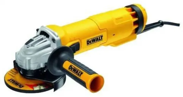 Угловая шлифмашина DeWalt DWE4207K-QS