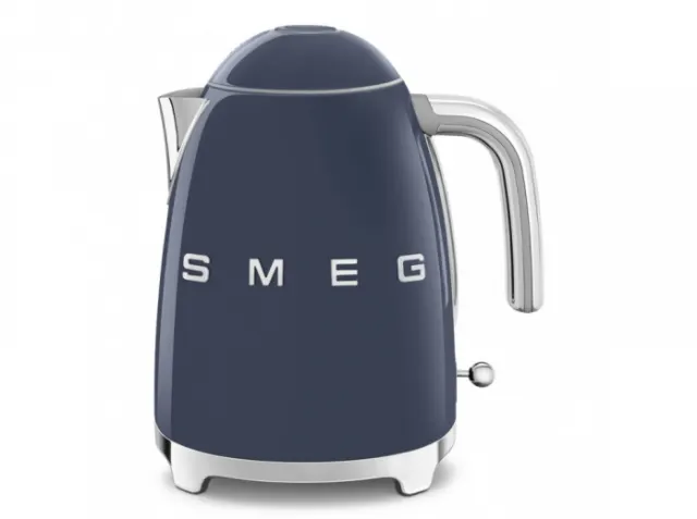 Электрический чайник Smeg KLF03NBEU