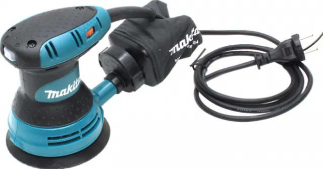 Шлифмашина Makita BO5031