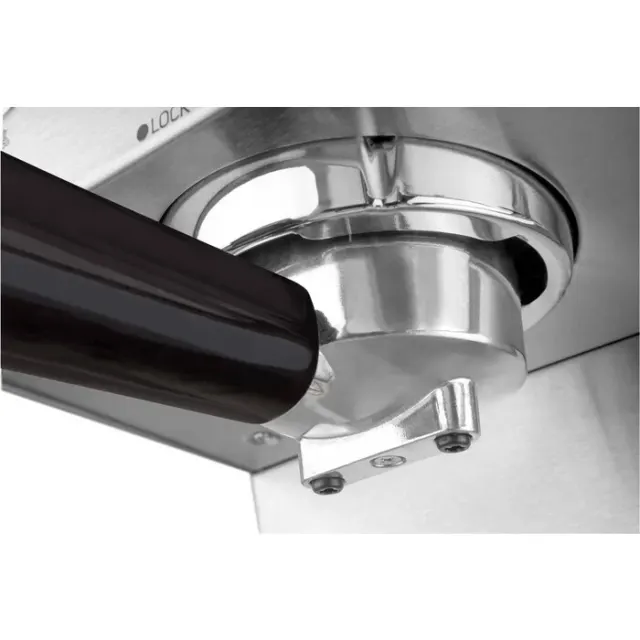 Кофеварка Sencor SES 4010SS
