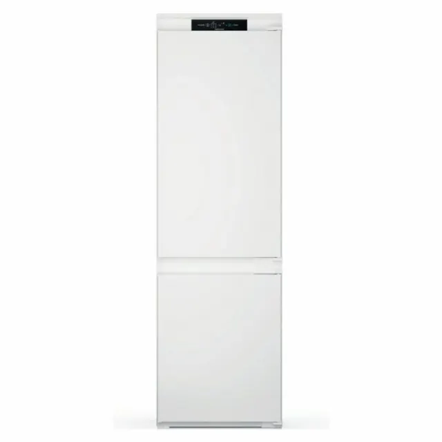 Встраиваемый холодильник Indesit INC18 T311